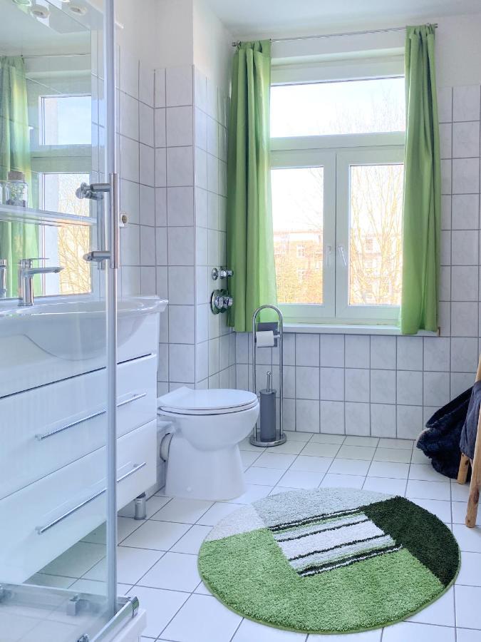 Fewo Rotterdamm 什未林 外观 照片